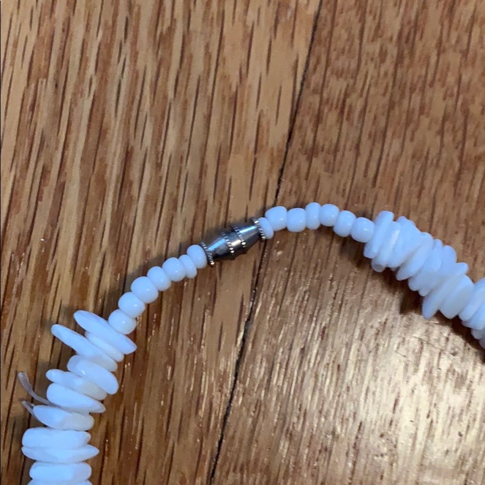 Puka Shell Necklace - Picture 2 of 4